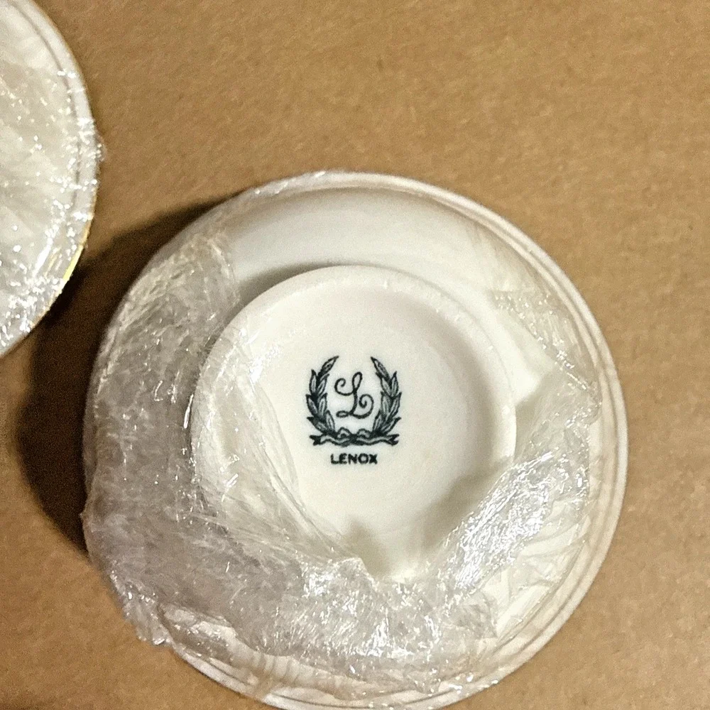 Lenox Gold Rimmed Porcelain Set 2 Plates 2 Bowls 2 Espresso Cups Ovington Bros